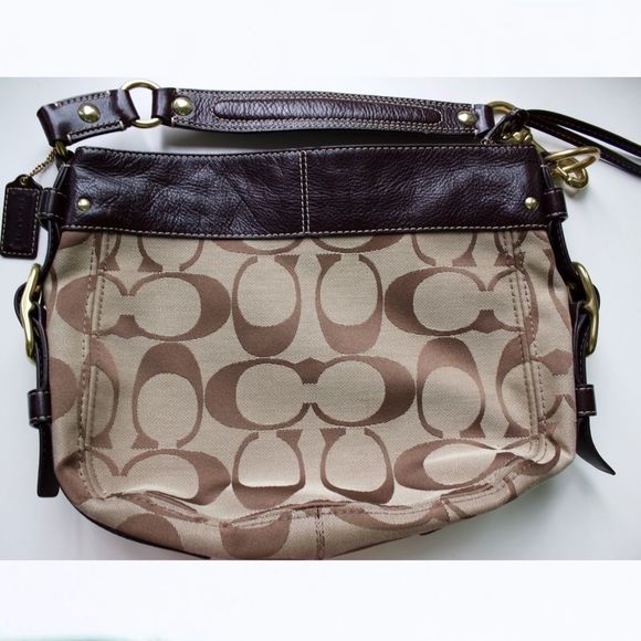 Coach Hobo Bag BRAND NEW IN BOX - Picture 2 of 4